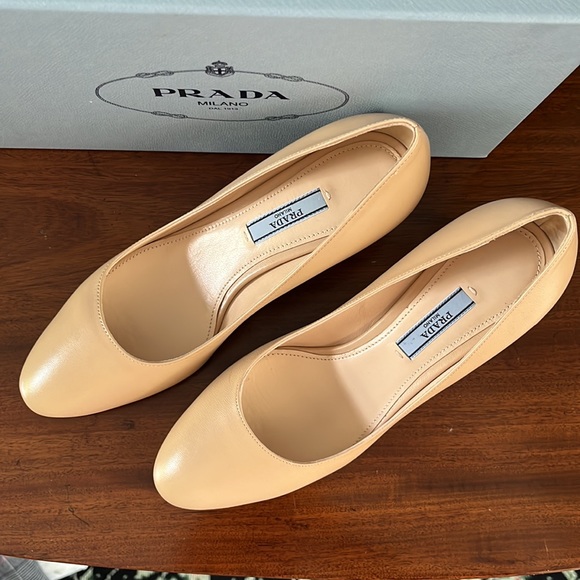 Prada Nude Heel NWT - Picture 2 of 8